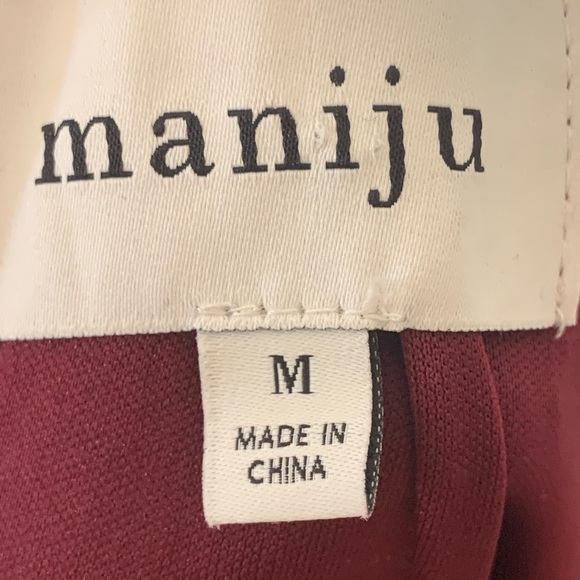 Pinkblush Maroon Crochet Open Back Maternity Dress - Picture 11 of 12